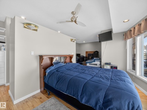 48208 Range Road, Rural Beaver County, AB - Indoor Photo Showing Bedroom