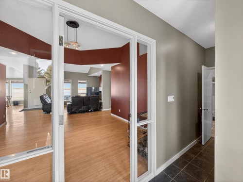 48208 Range Road, Rural Beaver County, AB - Indoor Photo Showing Other Room