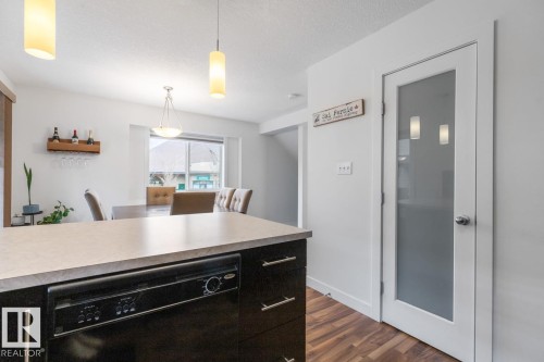 13 4950 Terwillegar Common, Edmonton, AB - Indoor