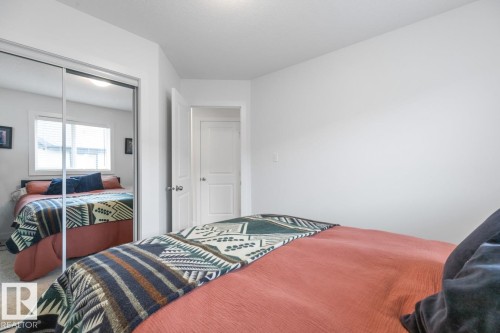 13 4950 Terwillegar Common, Edmonton, AB - Indoor Photo Showing Bedroom
