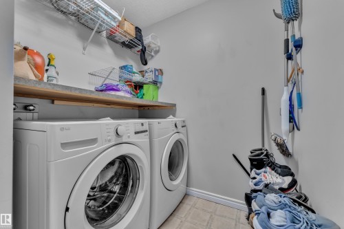 1235 Rutherford Road Sw, Edmonton, AB - Indoor Photo Showing Laundry Room