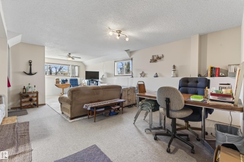 1320 8 Avenue, Cold Lake, AB - Indoor