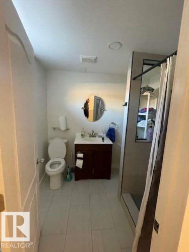 1929 65 Street, Edmonton, AB - Indoor Photo Showing Bathroom
