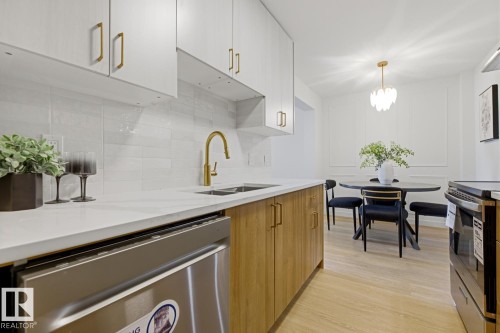 7D CALLINGWOOD Court  Edmonton, AB T5T 0H5