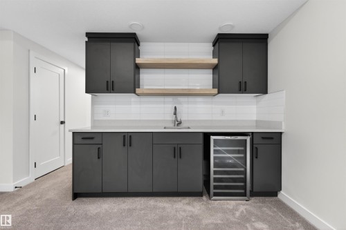 2937 Coughlan Green, Edmonton, AB - Indoor