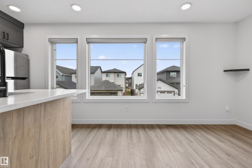 2937 Coughlan Green, Edmonton, AB - Indoor