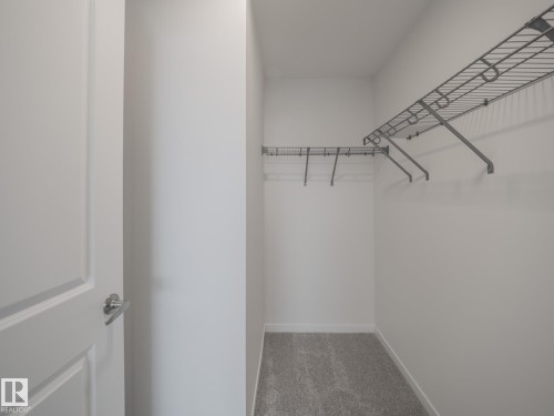1032 14 Avenue, Edmonton, AB - Indoor With Storage