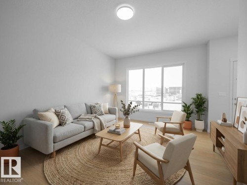 1032 14 Avenue, Edmonton, AB - Indoor Photo Showing Living Room