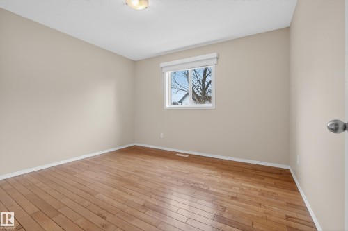 8721 88 Avenue, Edmonton, AB - Indoor Photo Showing Other Room
