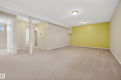 8721 88 Avenue, Edmonton, AB - Indoor Photo Showing Other Room