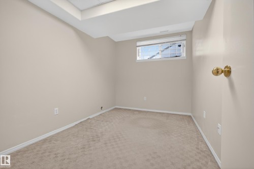 8721 88 Avenue, Edmonton, AB - Indoor Photo Showing Other Room