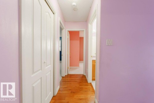 2144 37B Avenue, Edmonton, AB - Indoor Photo Showing Other Room