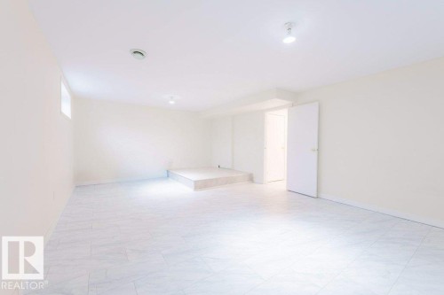 2144 37B Avenue, Edmonton, AB - Indoor Photo Showing Other Room