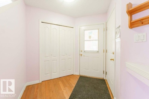 2144 37B Avenue, Edmonton, AB - Indoor Photo Showing Other Room