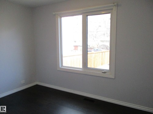 12115 64 Street Nw, Edmonton, AB - Indoor Photo Showing Other Room