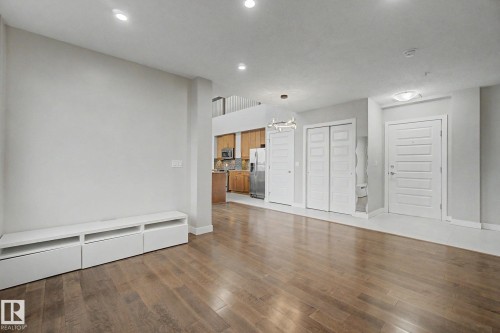 1225 5151 Windermere Boulevard, Edmonton, AB - Indoor Photo Showing Other Room