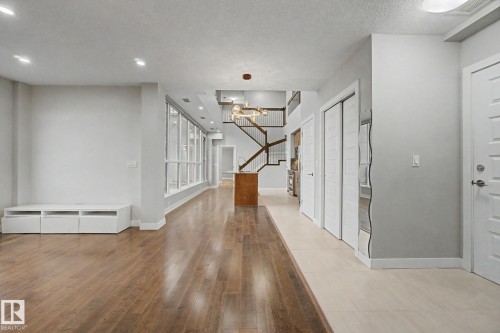 1225 5151 Windermere Boulevard, Edmonton, AB - Indoor Photo Showing Other Room