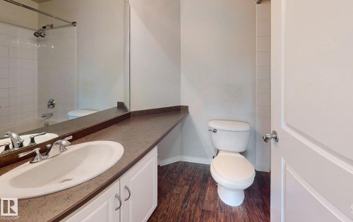 228 2305 35A Avenue, Edmonton, AB - Indoor Photo Showing Bathroom