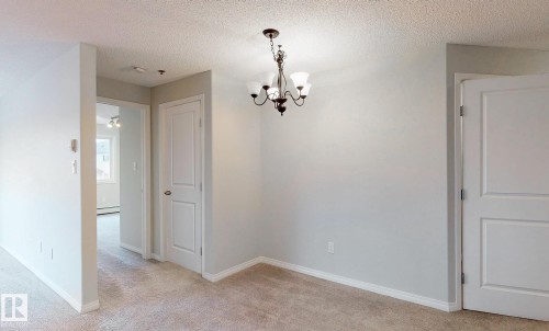 228 2305 35A Avenue, Edmonton, AB - Indoor Photo Showing Other Room