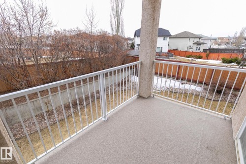 228 2305 35A Avenue, Edmonton, AB - Outdoor