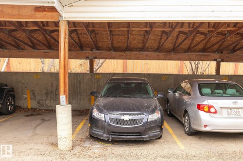 228 2305 35A Avenue, Edmonton, AB - Indoor Photo Showing Garage