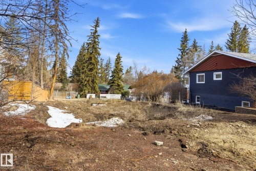 17 Belmont Drive, St. Albert, AB 