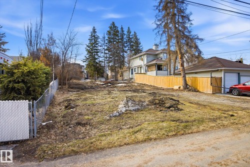 17 Belmont Drive, St. Albert, AB 