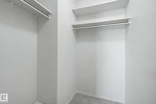 Image quality insufficient for description - 1542 54 Street, Edmonton, AB - Indoor With Storage