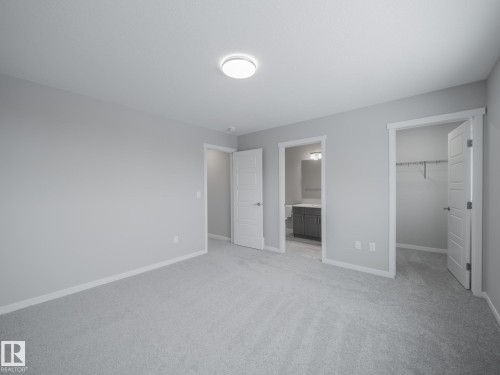 1040 14 Avenue, Edmonton, AB - Indoor