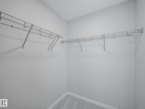 1040 14 Avenue, Edmonton, AB - Indoor With Storage
