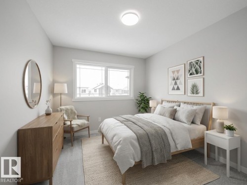 1040 14 Avenue, Edmonton, AB - Indoor Photo Showing Bedroom