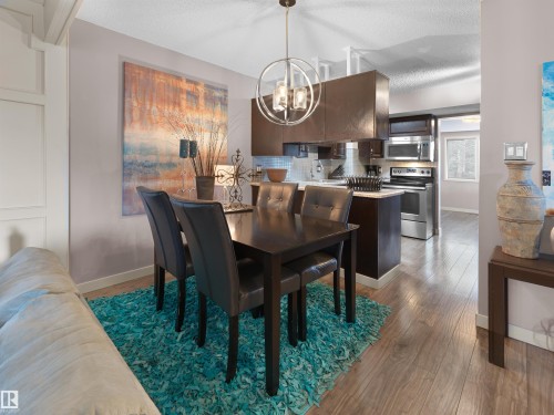12335 25 Avenue, Edmonton, AB - Indoor Photo Showing Dining Room