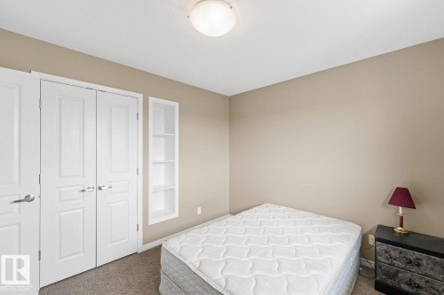4629 Crabapple Run, Edmonton, AB - Indoor Photo Showing Bedroom