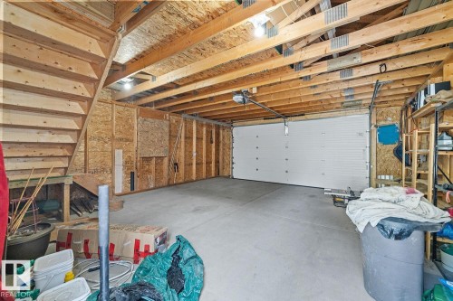 4629 Crabapple Run, Edmonton, AB - Indoor Photo Showing Garage