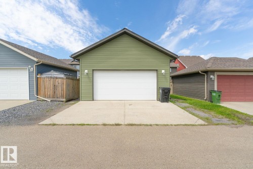 4629 Crabapple Run, Edmonton, AB - Outdoor With Exterior