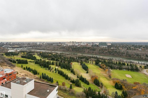 Expansive golf course landscape featuring lush fairways and mature trees - 303 10026 112 Street, Edmonton, AB - Outdoor With View