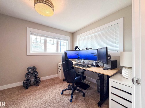 9004 24 Avenue, Edmonton, AB - Indoor Photo Showing Office