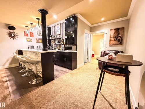 9004 24 Avenue, Edmonton, AB - Indoor