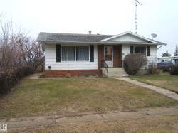5030 52 Avenue Andrew, AB T0B 0C0