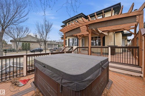 976 Hollingsworth Bend, Edmonton, AB - Outdoor With Deck Patio Veranda