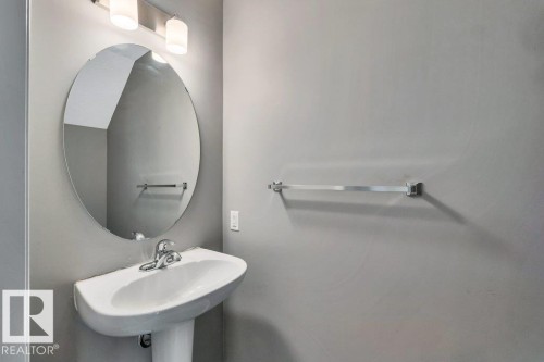 24 4050 Savaryn Drive, Edmonton, AB 