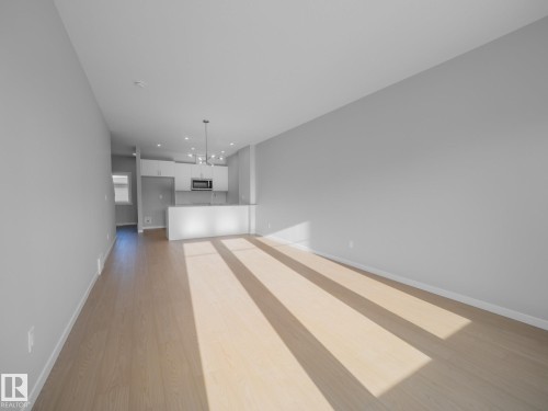 7230 Rosenthal Drive, Edmonton, AB - Indoor Photo Showing Other Room
