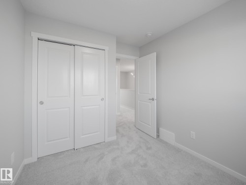 7230 Rosenthal Drive, Edmonton, AB - Indoor Photo Showing Other Room
