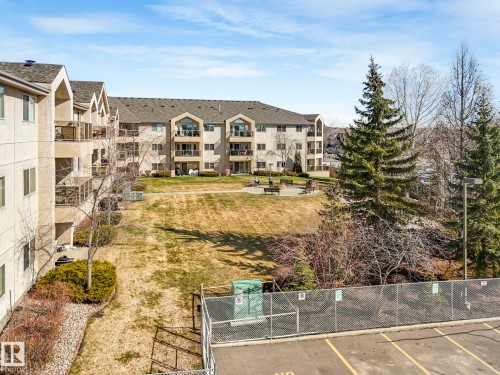 304 6623 172 Street, Edmonton, AB - Outdoor