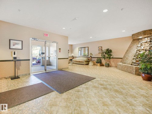 304 6623 172 Street, Edmonton, AB - Indoor Photo Showing Other Room