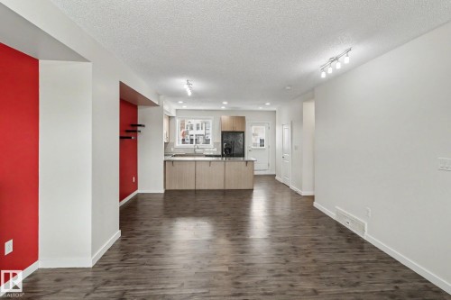43 2803 James Mowatt Trail, Edmonton, AB - Indoor