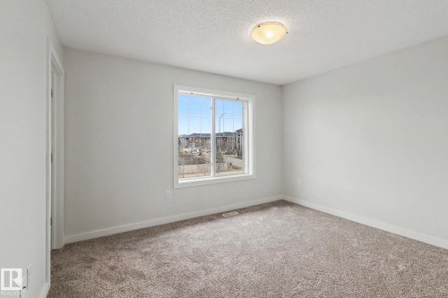 43 2803 James Mowatt Trail, Edmonton, AB - Indoor Photo Showing Other Room