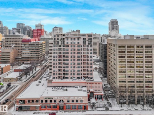 1005 9939 109 Street, Edmonton, AB - Outdoor With Facade