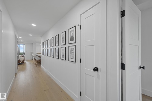 701 11503 100 Avenue, Edmonton, AB - Indoor Photo Showing Other Room