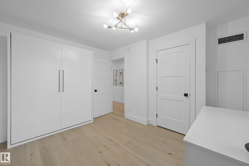 701 11503 100 Avenue, Edmonton, AB - Indoor Photo Showing Other Room